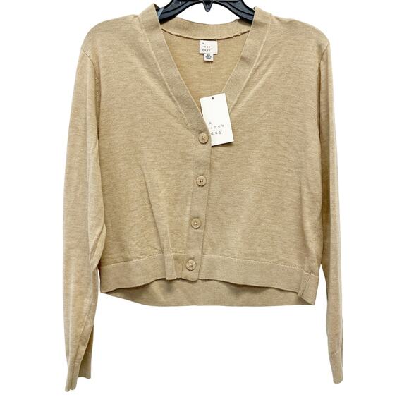 A New Day Women's Deep V Neck Button Down Cropped Cardigan Tan Size XS - Picture 1 of 5